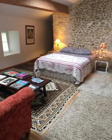 Du Calme Maison De Nyaraló *